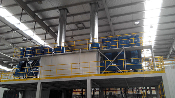 河南省建筑材料工業(yè)協(xié)會(huì)會(huì)長(zhǎng)王愛(ài)貞、秘書(shū)長(zhǎng)丁振宇蒞臨河南豐博自動(dòng)化有限公司考察